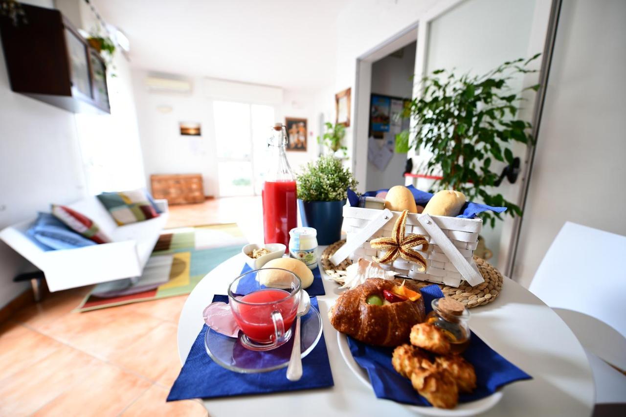 Residence Marlin Riccione Kültér fotó